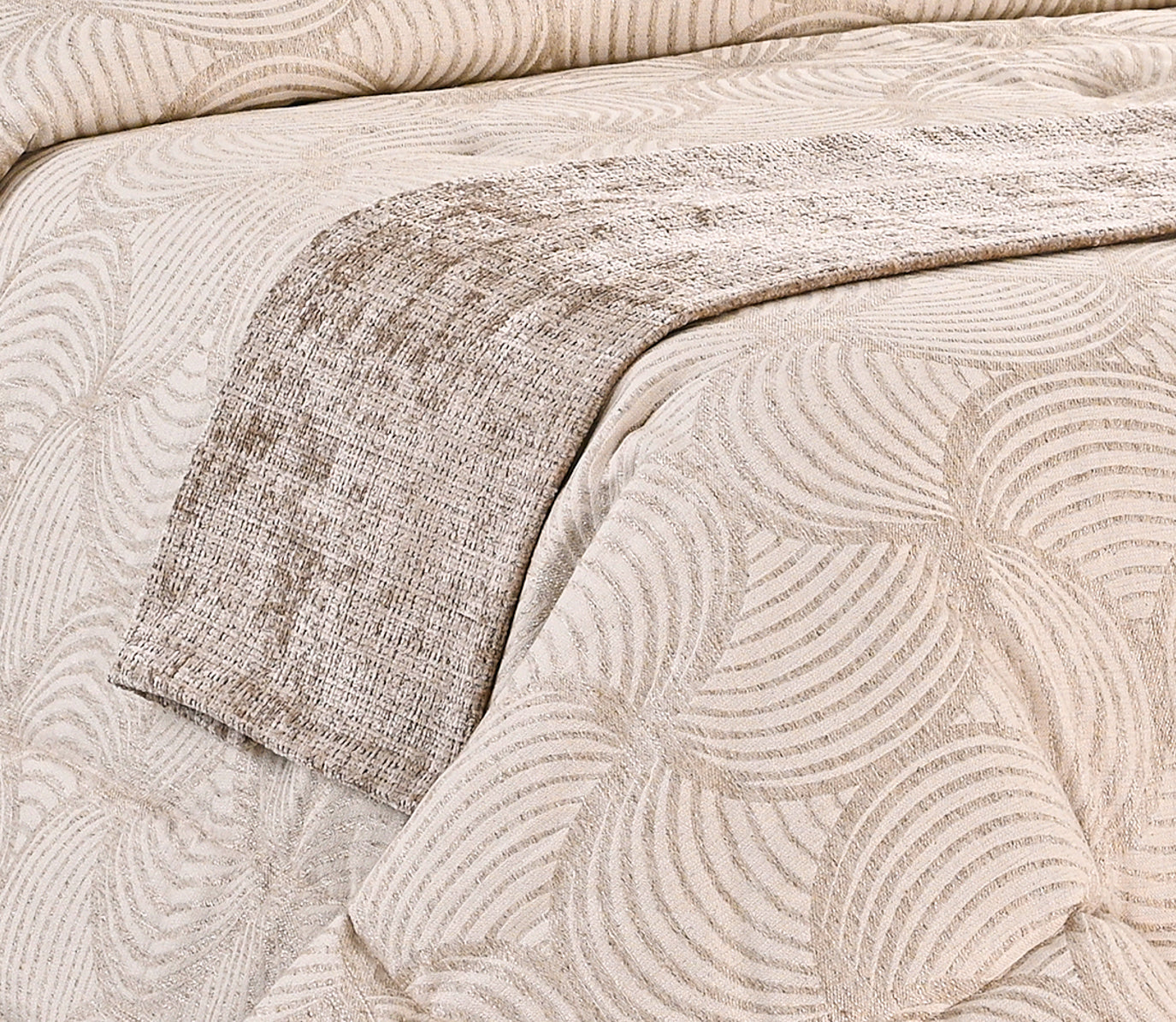 Cubrepies de cama Nara Camel