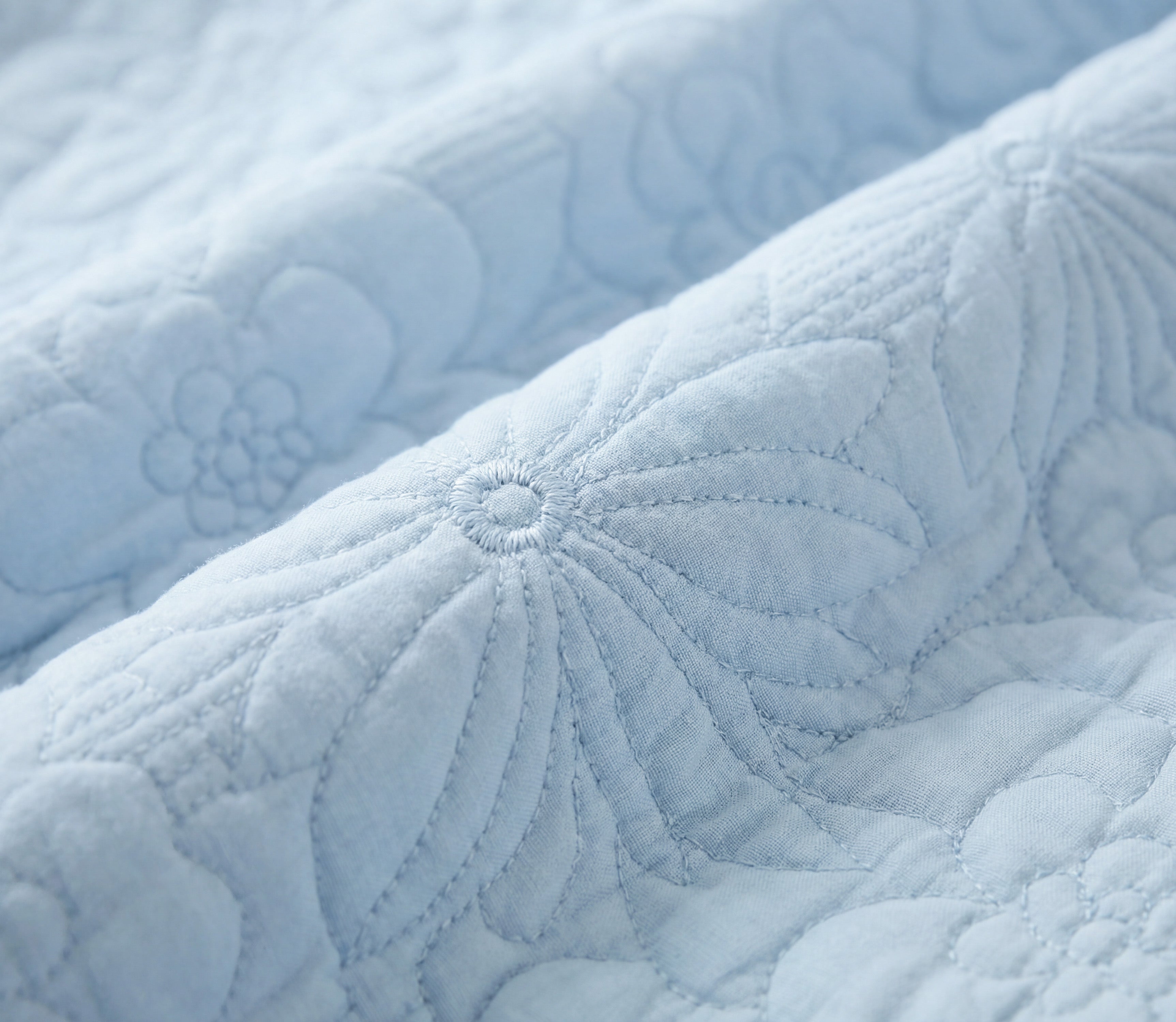 Colcha Bordada Davi Azul